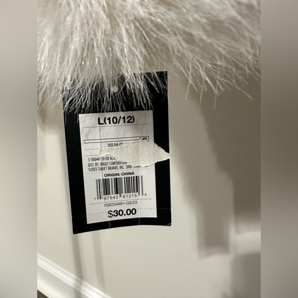 New Target Art Class Girls' Faux Fur Cropped Jacket Large 10/12 - Picture 4 of 8